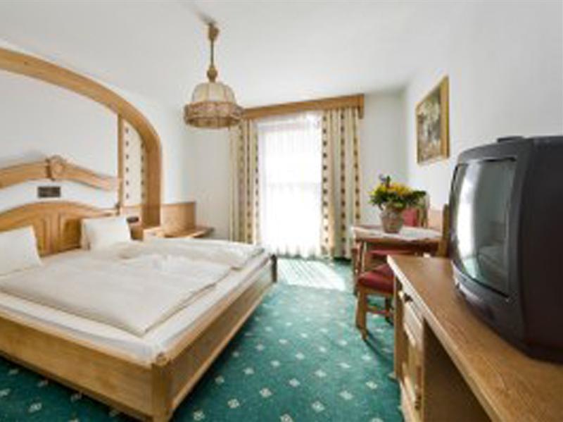 Hotel Elisabeth, 4 Sterne Superior Kirchberg in Tirol
